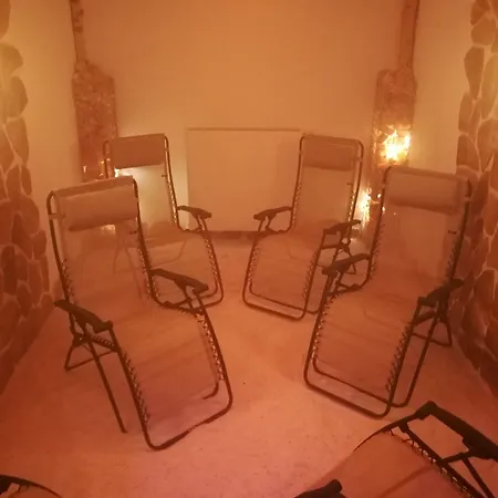 מלון Wellness Garni Krone