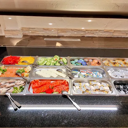 מלון Wellness Garni Krone