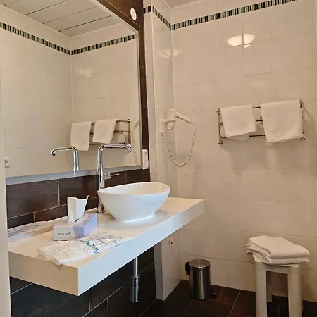 Hotel Wellness Garni Krone 4*