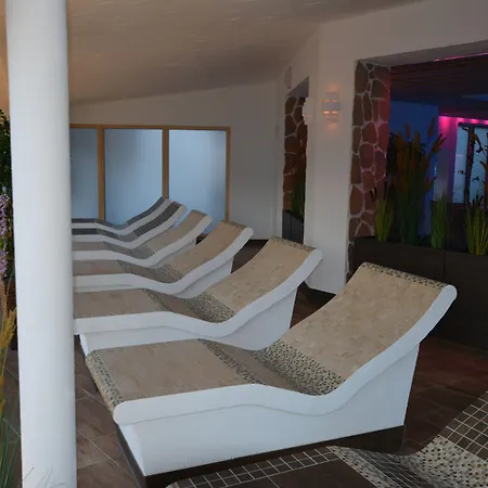 Hotel Wellness Garni Krone