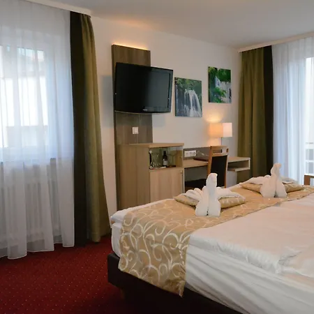 Hotel Wellness Garni Krone